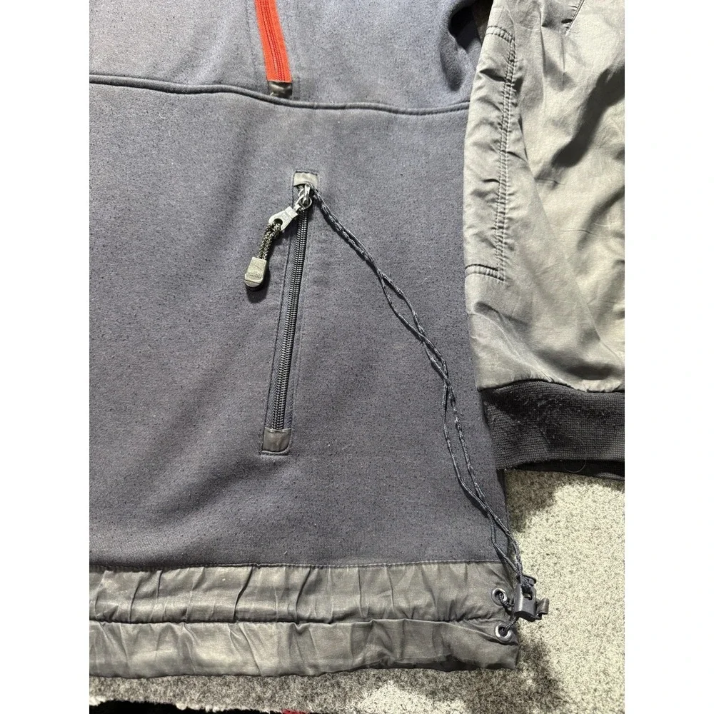 The North Face pullover fair